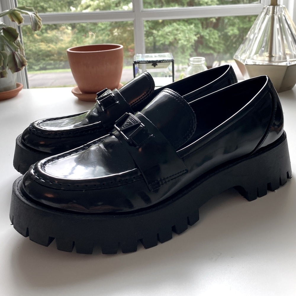 GUESS Platform Loafers Black